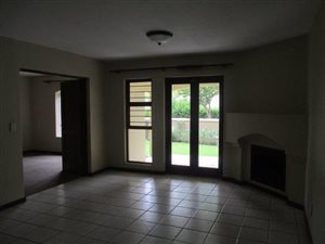 2 Bed Apartment in Dainfern