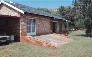 1.5 ha Farm in Olifantsnek