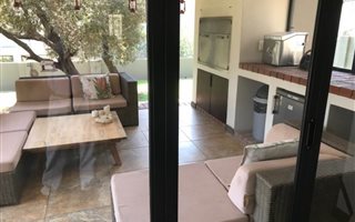 4 Bedroom House in Helderfontein Estate