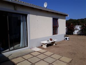 2 Bed House in Victoria Park