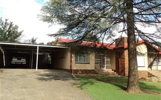 4 Bedroom House in Suidrand