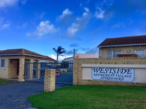 1 Bedroom Townhouse in Kabega Park