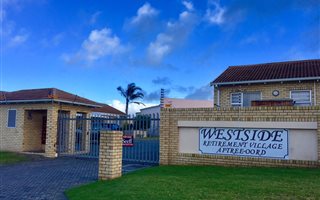 1 Bedroom Townhouse in Kabega Park