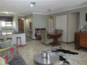 3 Bedroom Flat in Nieuw Muckleneuk