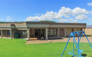 3 Bedroom House in Glenvista