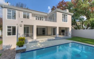 4 Bedroom Cluster in Bryanston