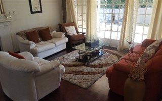 2 Bedroom Townhouse in Carlswald Estate