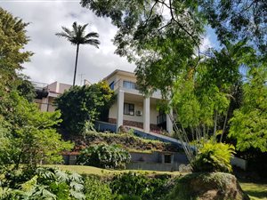12 Bed, Bed and Breakfast in Amanzimtoti