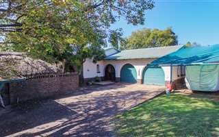 4 Bedroom House in Birchleigh North