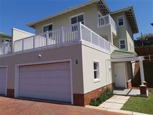 3 Bedroom Townhouse in Kindlewood Estate