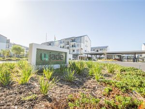 2 Bed Apartment in Paardevlei