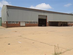 4000 m² Industrial space in Wychwood