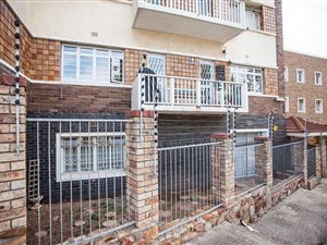 2 Bed Apartment in Port Elizabeth Central