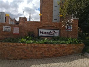 2 Bed Apartment in Randpark Ridge