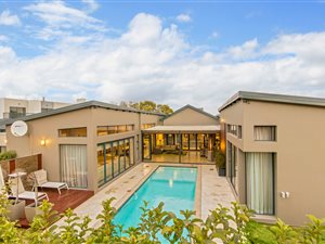 4 Bed House in Cedar Creek