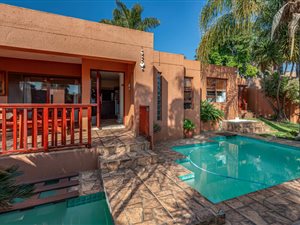 3 Bed Cluster in Bellairspark