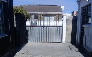 3 Bedroom House in Beacon Valley
