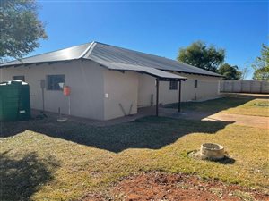 6.5 ha Farm in Kroondal