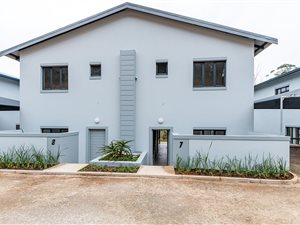 3 Bed Duplex in Westville