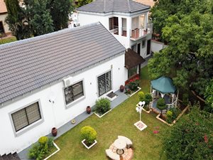 4 Bed House in Amandasig