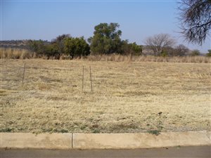996 m² Land available in Waterlake Farm