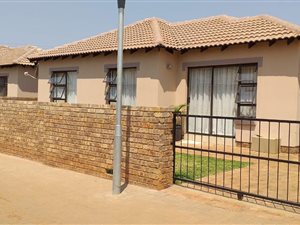 3 Bed Townhouse in Chantelle