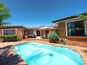 5 Bed House in Welgelegen