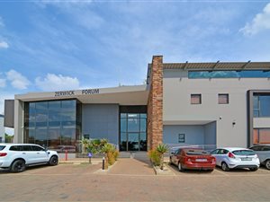 Office space in Glen Marais