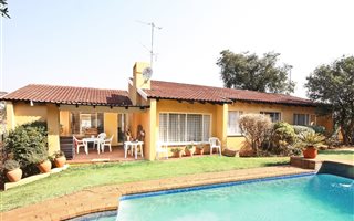 3 Bedroom House in Bergbron