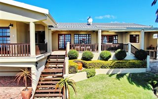 3 Bedroom House in Mossel Bay Central