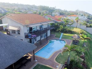4 Bed House in Bluff