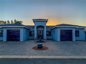 4 Bedroom House in Raslouw Glen