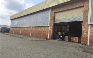 1814 m² Industrial space in Longmeadow