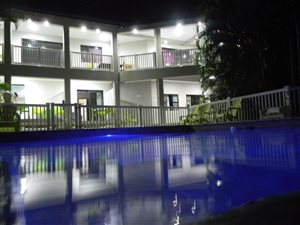 1110 m² Commercial space in Uvongo