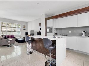 3 Bed Duplex in Atholl