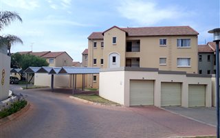 2 Bedroom Apartment in Paramount Estate