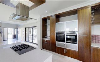 5 Bedroom House in Raslouw Glen