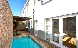 2 Bedroom House in Green Point
