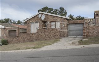3 Bedroom House in Korsten