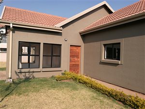 3 Bed Cluster in Lakefield