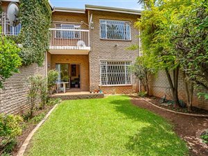 3 Bed Townhouse in Bedford Park
