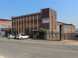 1850 m² Industrial space in Wynberg