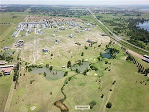 400 m² Land available in Riverspray Lifestyle Estate