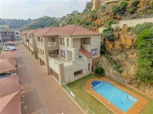 2 Bed Townhouse in Winchester Hills