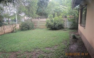 3 Bedroom House in Hayfields