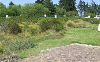 829 m² Land available in Kanonkop