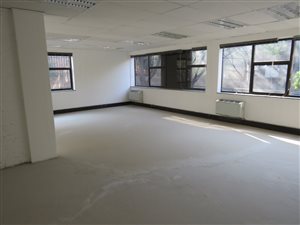 77 m² Office Space in Lonehill