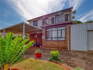 3 Bed House in Woodlands