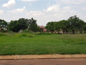 1366 m² Land available in Amandasig
