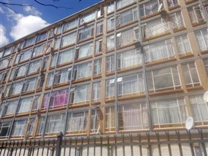 2 Bed Flat in East Lynne